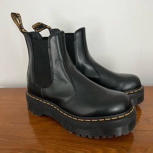 Dr. Martens Chelsea Quad Platforms, sz 8!